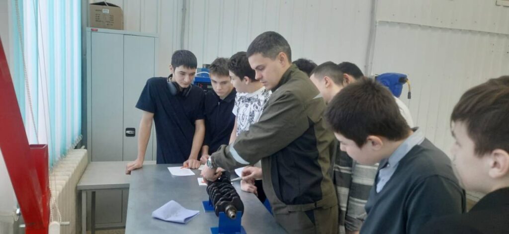 Профпробы для школьников города Сургута