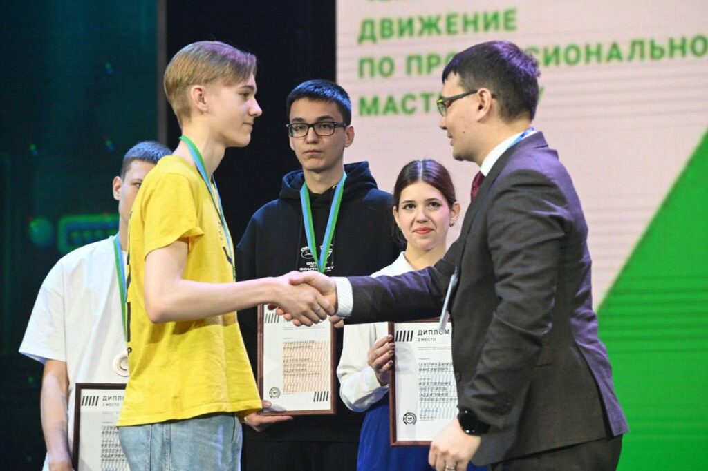 В Югре стартовал региональный этап Чемпионата по профессиональному мастерству «Профессионалы»